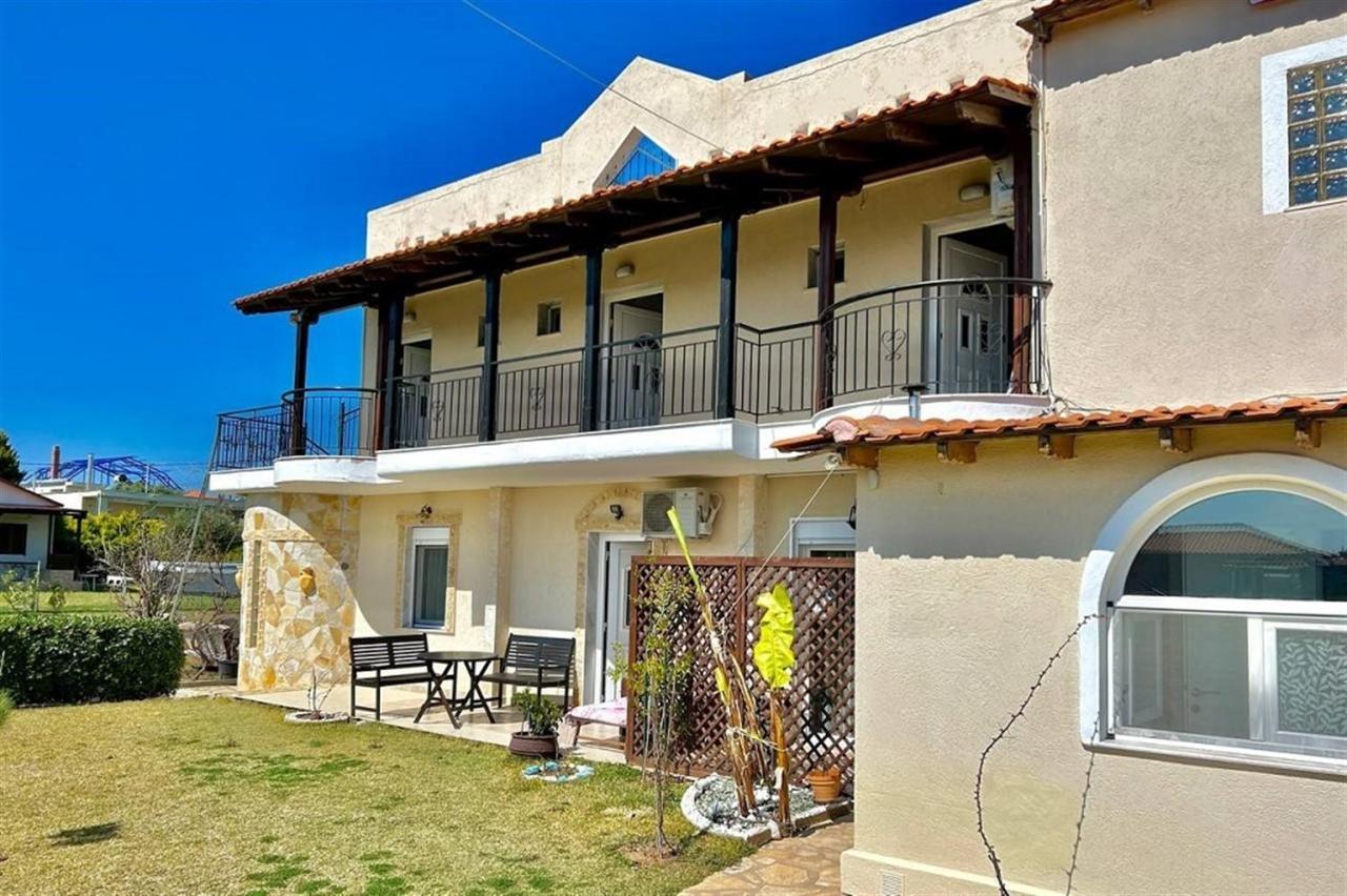 Villa Irina, Nea Potidea Kassandra Beach 外观 照片