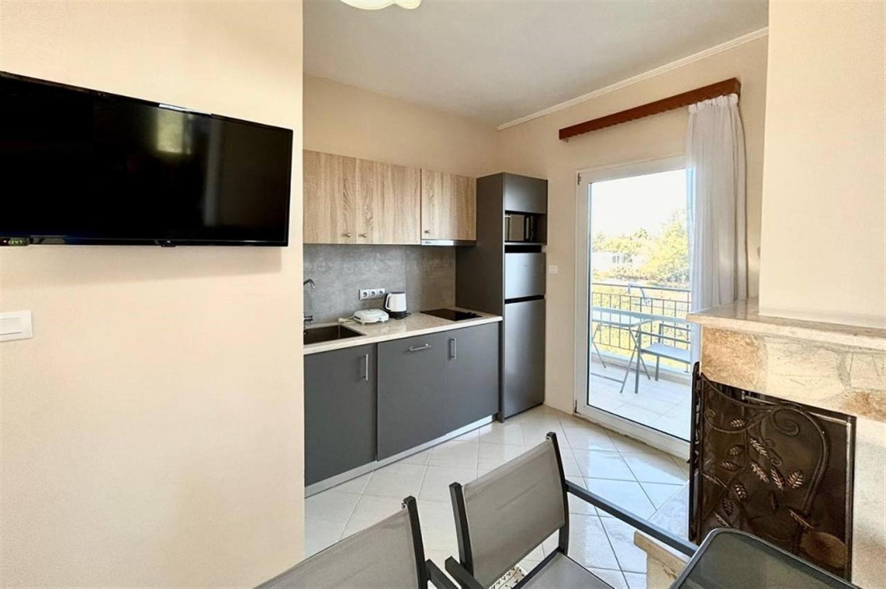 Villa Irina, Nea Potidea Kassandra Beach 外观 照片