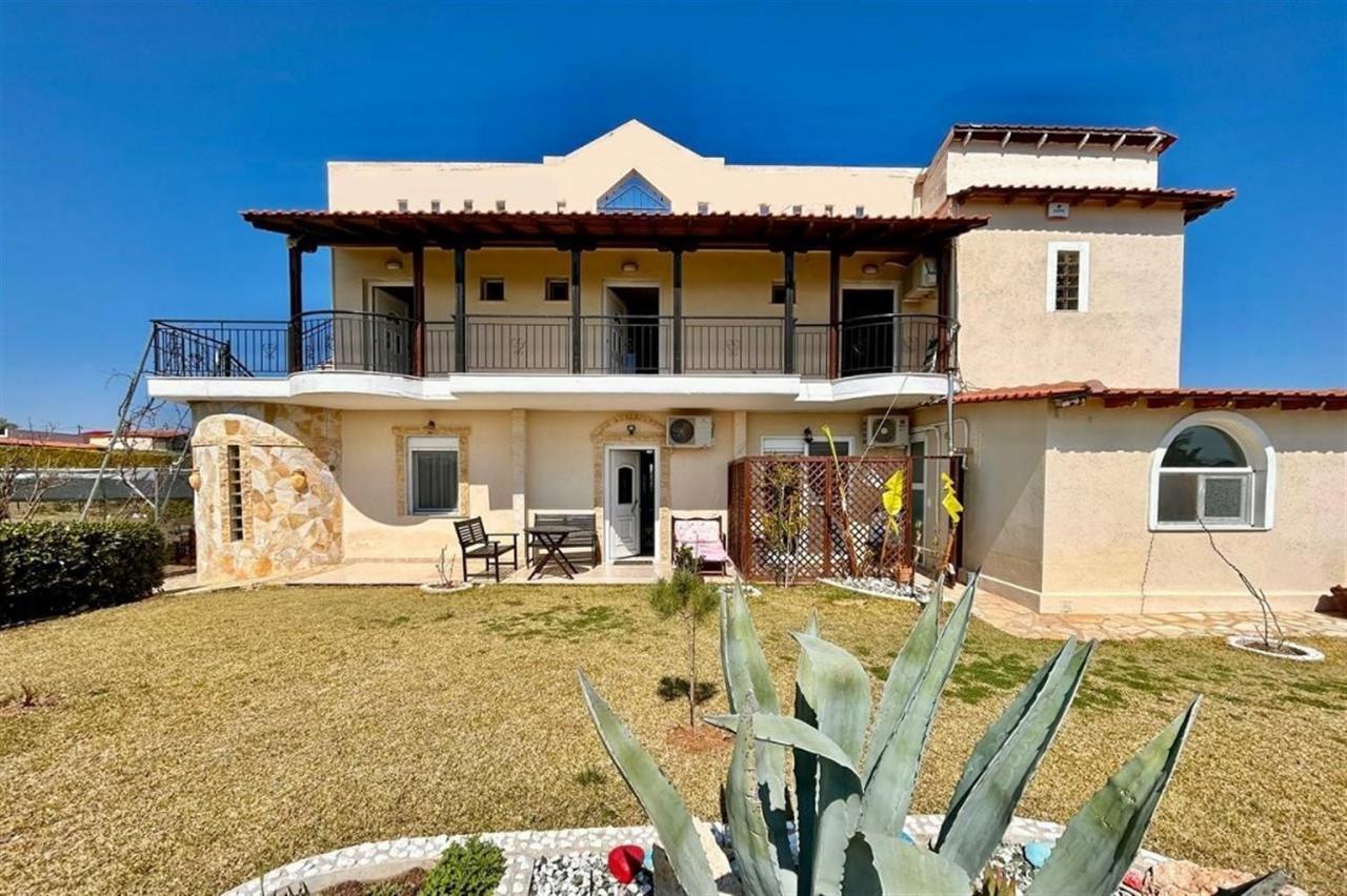 Villa Irina, Nea Potidea Kassandra Beach 外观 照片